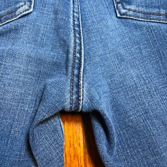 Aero distressed cheeky skinny jeggings - Picture 8 of 11